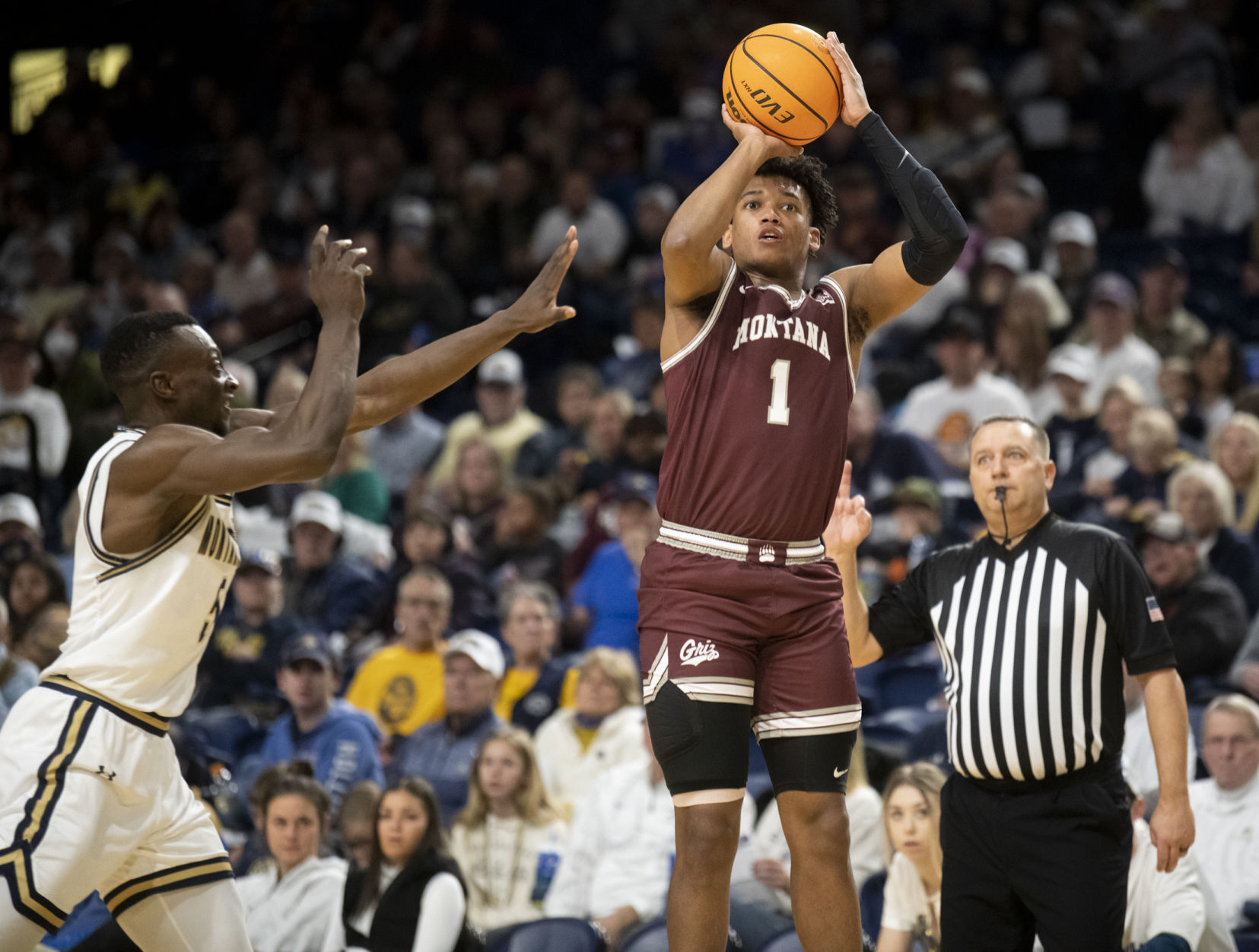Brawl of the Wild basketball 31.JPG